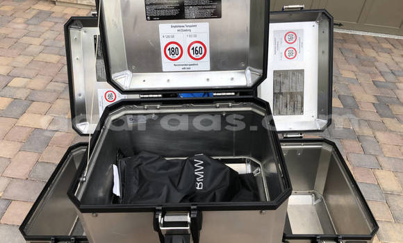 Buy Used BMW R1200GS Adventure Beige Bike in Dakar in Dakar Buy Used BMW R1200GS Adventure Beige Bike in Dakar in Dakar