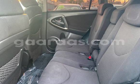 Acheter Occasion Voiture Toyota RAV4 Gris à Bambey, Diourbel Acheter Occasion Voiture Toyota RAV4 Gris à Bambey, Diourbel