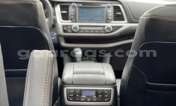 Buy Import Toyota Highlander Other Car in Dakar in Dakar Buy Import Toyota Highlander Other Car in Dakar in Dakar