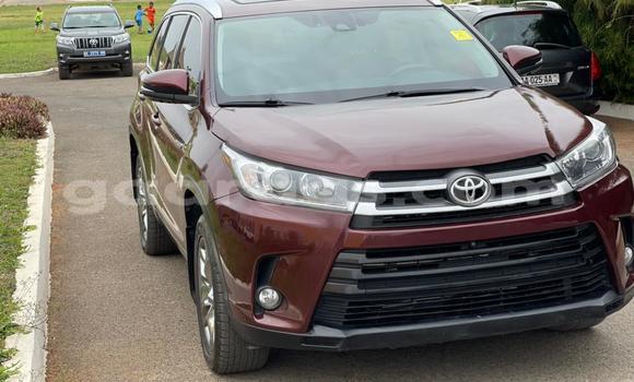 Buy Import Toyota Highlander Other Car in Dakar in Dakar Buy Import Toyota Highlander Other Car in Dakar in Dakar