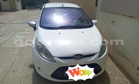 Acheter Occasion Voiture Ford Fiesta Blanc à Dakar, Dakar