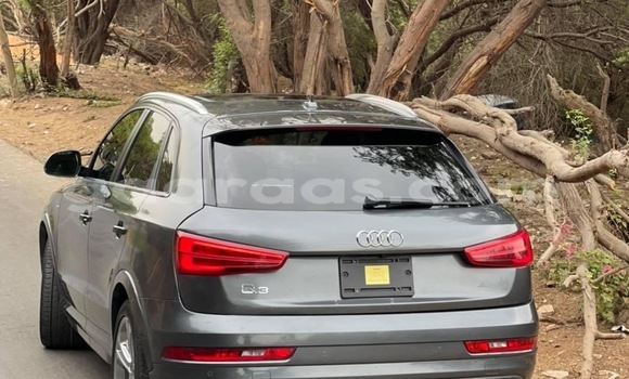 Acheter Import Voiture Audi Q3 Gris à Dakar, Dakar Acheter Import Voiture Audi Q3 Gris à Dakar, Dakar