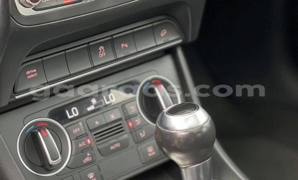 Acheter Import Voiture Audi Q3 Gris à Dakar, Dakar Acheter Import Voiture Audi Q3 Gris à Dakar, Dakar