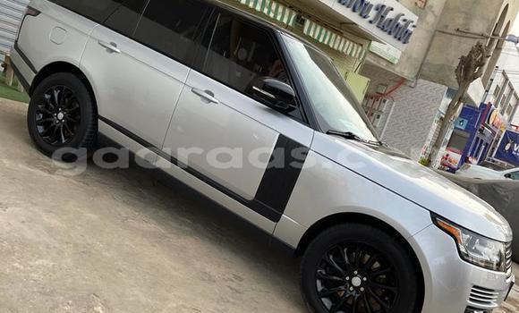 Buy Import Land Rover Range Rover Vogue Silver Car in Dakar in Dakar Buy Import Land Rover Range Rover Vogue Silver Car in Dakar in Dakar