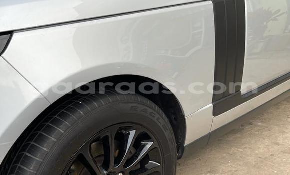 Buy Import Land Rover Range Rover Vogue Silver Car in Dakar in Dakar Buy Import Land Rover Range Rover Vogue Silver Car in Dakar in Dakar