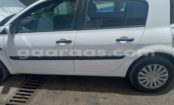 Acheter Occasion Voiture Renault Megane Blanc à Dakar, Dakar Acheter Occasion Voiture Renault Megane Blanc à Dakar, Dakar