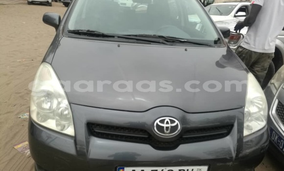 Dieundeu Occasion Toyota Verso Silver Auto in Dakar in Dakar