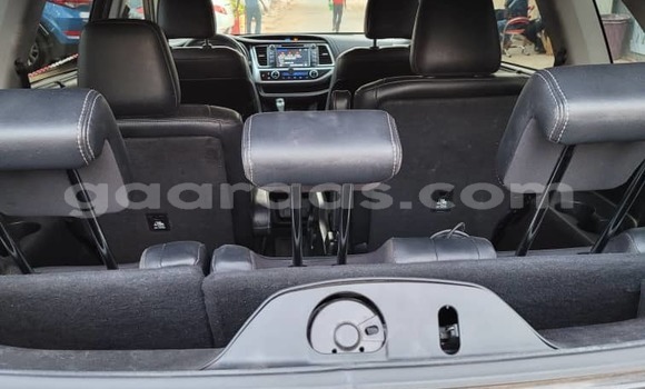 Acheter Occasion Voiture Toyota Highlander Noir à Dakar, Dakar Acheter Occasion Voiture Toyota Highlander Noir à Dakar, Dakar