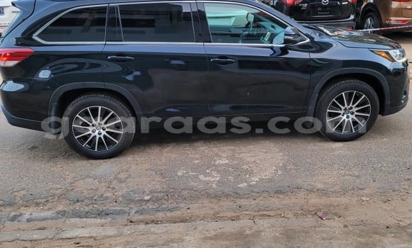 Acheter Occasion Voiture Toyota Highlander Noir à Dakar, Dakar Acheter Occasion Voiture Toyota Highlander Noir à Dakar, Dakar