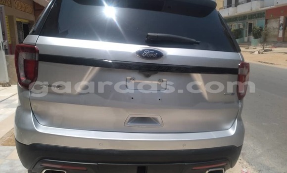 Buy Used Ford Explorer Silver Car in Dakar in Dakar Buy Used Ford Explorer Silver Car in Dakar in Dakar