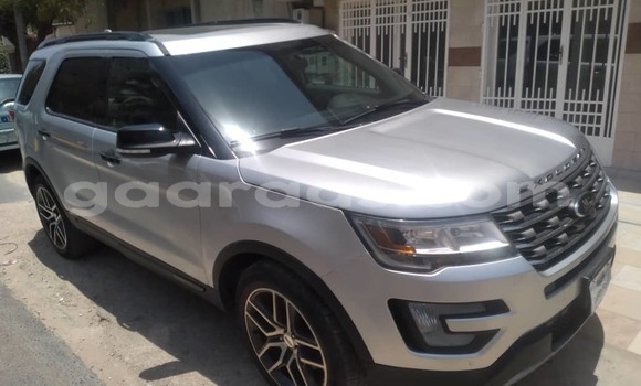Buy Used Ford Explorer Silver Car in Dakar in Dakar Buy Used Ford Explorer Silver Car in Dakar in Dakar