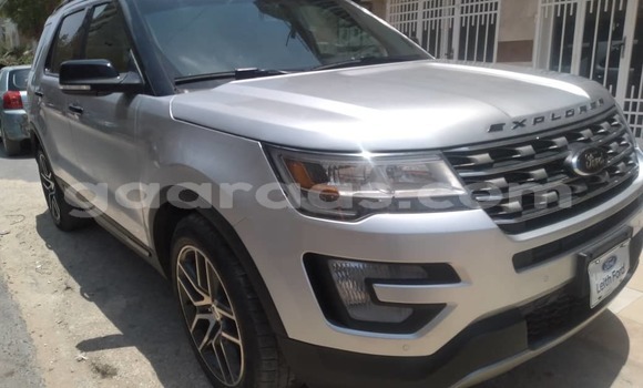 Buy Used Ford Explorer Silver Car in Dakar in Dakar Buy Used Ford Explorer Silver Car in Dakar in Dakar