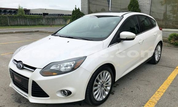 Acheter Occasion Voiture Ford Focus Blanc à Dakar, Dakar Acheter Occasion Voiture Ford Focus Blanc à Dakar, Dakar