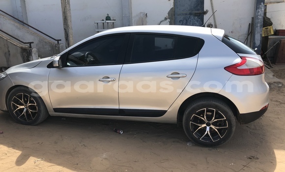 Acheter Occasion Voiture Renault Megane Gris à Mbour, Thies
