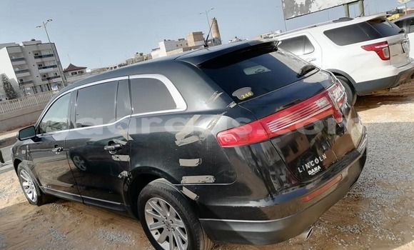 Buy Import Lincoln MKT Black Car in Dakar in Dakar Buy Import Lincoln MKT Black Car in Dakar in Dakar