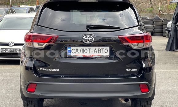 Dieundeu Occasion Toyota Highlander Black Auto in Dakar in Dakar Dieundeu Occasion Toyota Highlander Black Auto in Dakar in Dakar