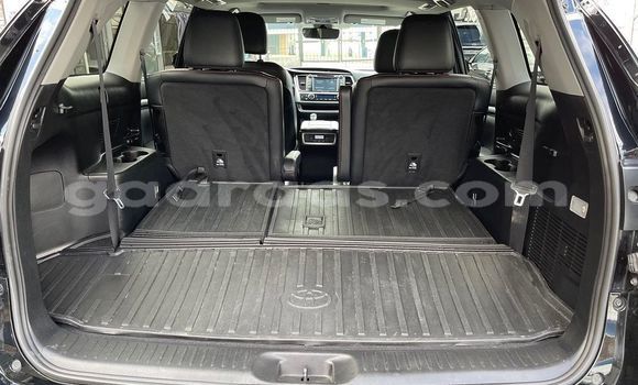 Dieundeu Occasion Toyota Highlander Black Auto in Dakar in Dakar Dieundeu Occasion Toyota Highlander Black Auto in Dakar in Dakar