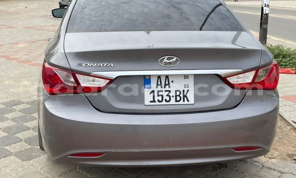 Dieundeu Occasion Hyundai Sonata Silver Auto in Dakar in Dakar Dieundeu Occasion Hyundai Sonata Silver Auto in Dakar in Dakar