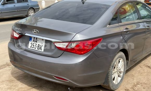 Dieundeu Occasion Hyundai Sonata Silver Auto in Dakar in Dakar Dieundeu Occasion Hyundai Sonata Silver Auto in Dakar in Dakar