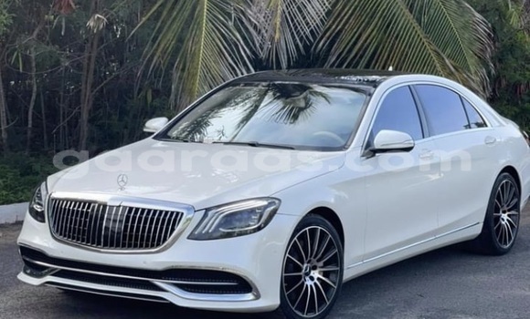 Buy Used Mercedes‒Benz Maybach S-klasse White Car in Dakar in Dakar Buy Used Mercedes‒Benz Maybach S-klasse White Car in Dakar in Dakar