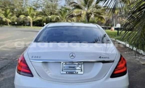 Buy Used Mercedes‒Benz Maybach S-klasse White Car in Dakar in Dakar Buy Used Mercedes‒Benz Maybach S-klasse White Car in Dakar in Dakar