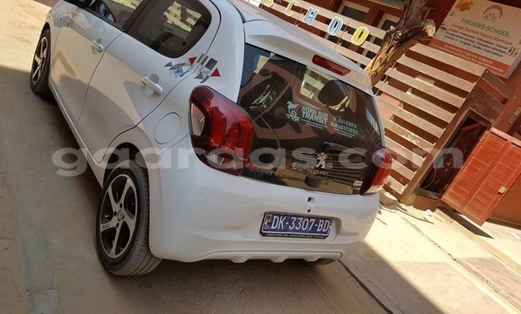 Acheter Occasion Voiture Peugeot 108 Blanc à Dakar, Dakar