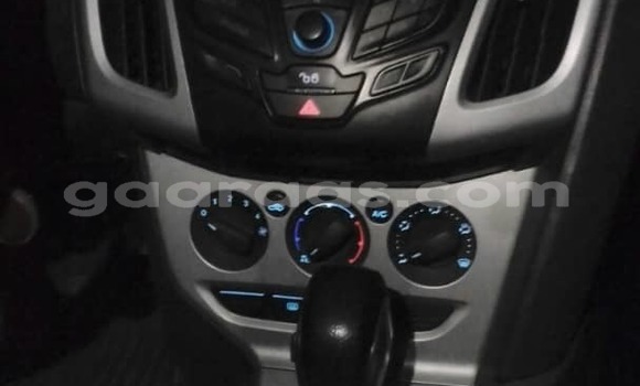 Dieundeu Occasion Ford Focus Red Auto in Dakar in Dakar Dieundeu Occasion Ford Focus Red Auto in Dakar in Dakar