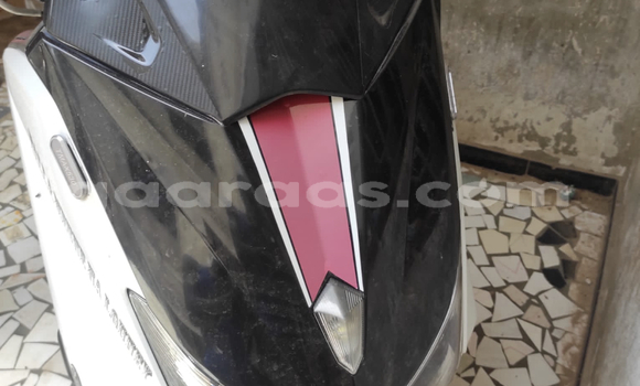 Acheter Occasion Moto Yamaha TMAX Blanc à Dakar, Dakar Acheter Occasion Moto Yamaha TMAX Blanc à Dakar, Dakar