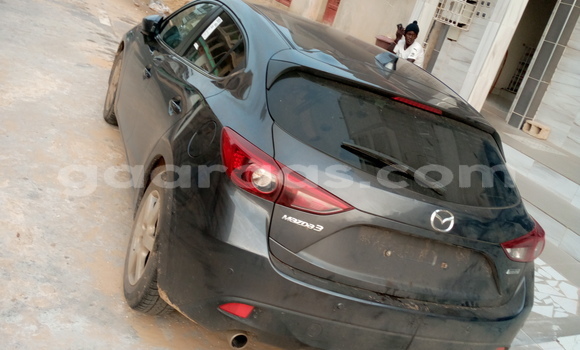 Acheter Import Voiture Mazda 3 Gris à Dakar, Dakar