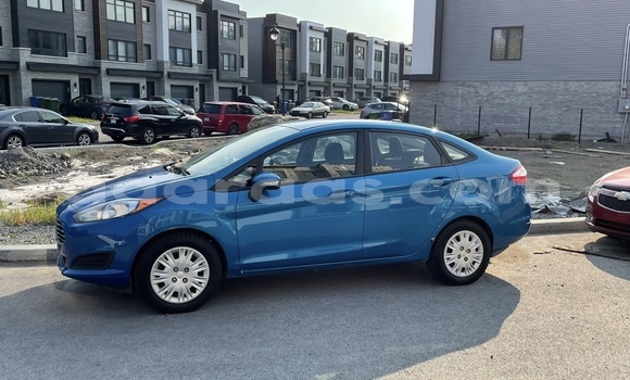 Buy Used Ford Fiesta Blue Car in Dakar in Dakar