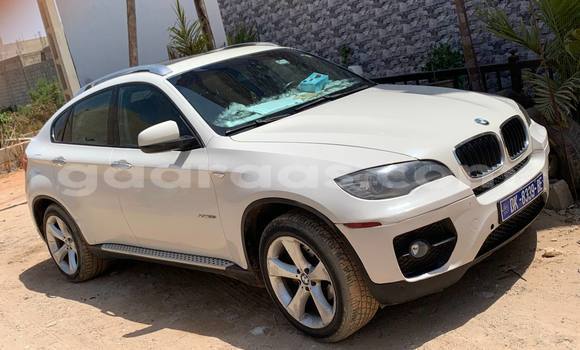 Acheter Occasion Voiture BMW X6 Blanc à Rufisque, Dakar Acheter Occasion Voiture BMW X6 Blanc à Rufisque, Dakar
