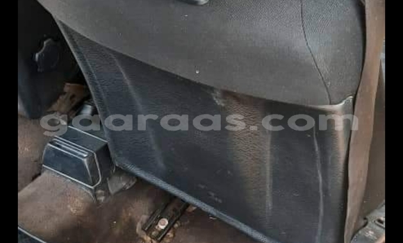 Dieundeu Occasion Mercedes‒Benz 190 Silver Auto in Thiès in Région de Thiès Dieundeu Occasion Mercedes‒Benz 190 Silver Auto in Thiès in Région de Thiès