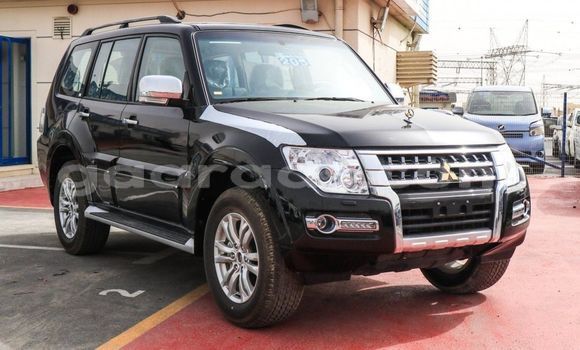 Dieundeu Imported Mitsubishi Pajero Black Auto in Import - Dubai in Diourbel