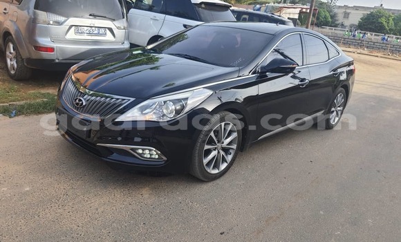 Buy Import Hyundai Grandeur Black Car in Dakar in Dakar Buy Import Hyundai Grandeur Black Car in Dakar in Dakar