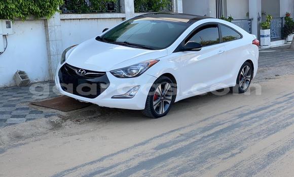 Acheter Import Voiture Hyundai Elantra Blanc à Dakar, Dakar Acheter Import Voiture Hyundai Elantra Blanc à Dakar, Dakar