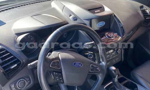 Acheter Neuf Voiture Ford Escape Blanc à Dakar, Dakar Acheter Neuf Voiture Ford Escape Blanc à Dakar, Dakar