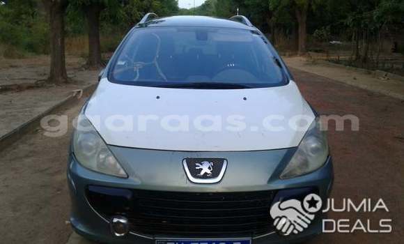 Acheter Occasion Voiture Peugeot 307 Vert à Thiès, Région de Thiès Acheter Occasion Voiture Peugeot 307 Vert à Thiès, Région de Thiès