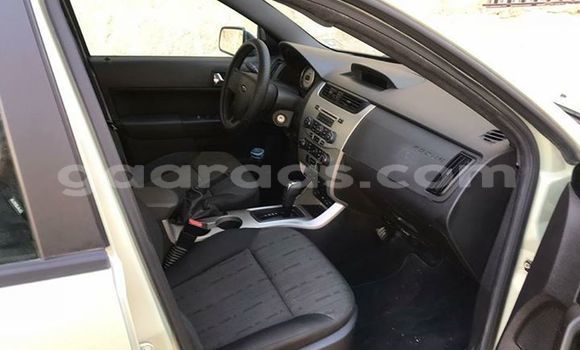 Acheter Occasion Voiture Ford Focus Gris à Dakar, Dakar Acheter Occasion Voiture Ford Focus Gris à Dakar, Dakar