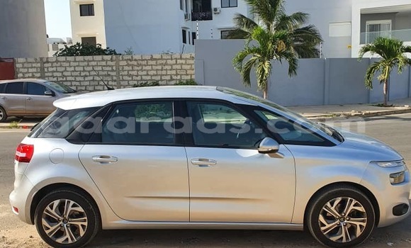 Dieundeu Imported Citroen C4 Picasso Silver Auto in Dakar in Dakar Dieundeu Imported Citroen C4 Picasso Silver Auto in Dakar in Dakar