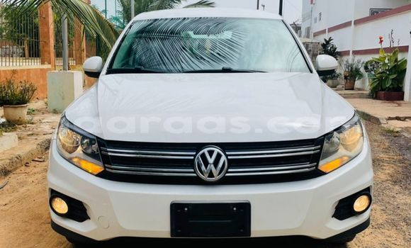 Dieundeu Occasion Volkswagen Tiguan White Auto in Dakar in Dakar Dieundeu Occasion Volkswagen Tiguan White Auto in Dakar in Dakar