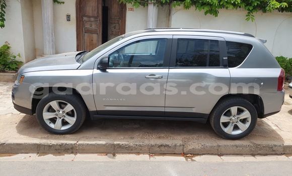 Acheter Import Voiture Jeep Compass Gris à Dakar, Dakar Acheter Import Voiture Jeep Compass Gris à Dakar, Dakar