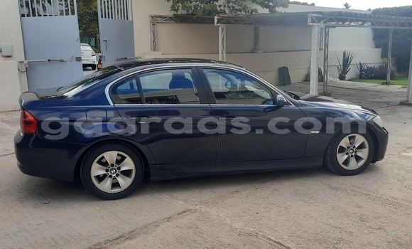 Acheter Import Voiture BMW 3–Series Bleu à Dakar, Dakar Acheter Import Voiture BMW 3–Series Bleu à Dakar, Dakar