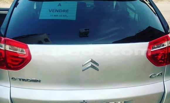 Acheter Occasion Voiture Citroen C4 Picasso Gris à Dakar, Dakar Acheter Occasion Voiture Citroen C4 Picasso Gris à Dakar, Dakar