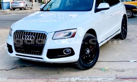 Buy Import Audi Q5 White Car in Dakar in Dakar Buy Import Audi Q5 White Car in Dakar in Dakar