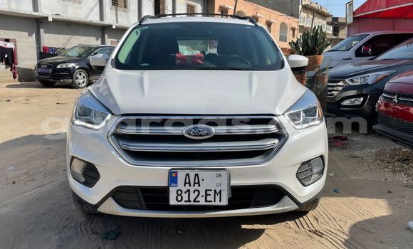 Acheter Occasion Voiture Ford Escape Blanc à Dakar, Dakar