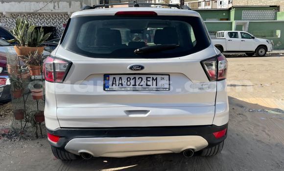 Buy Used Ford Escape White Car in Dakar in Dakar Buy Used Ford Escape White Car in Dakar in Dakar