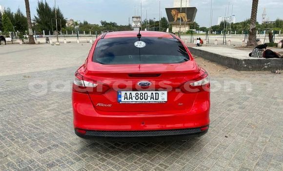 Dieundeu Occasion Ford Focus Red Auto in Dakar in Dakar Dieundeu Occasion Ford Focus Red Auto in Dakar in Dakar