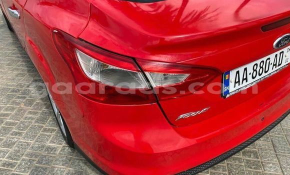 Dieundeu Occasion Ford Focus Red Auto in Dakar in Dakar Dieundeu Occasion Ford Focus Red Auto in Dakar in Dakar