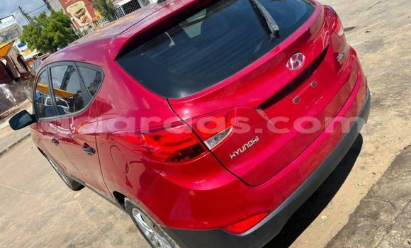 Dieundeu Occasion Hyundai Tucson Red Auto in Dakar in Dakar Dieundeu Occasion Hyundai Tucson Red Auto in Dakar in Dakar