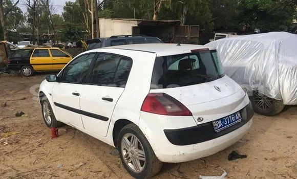 Dieundeu Occasion Renault Megane White Auto in Dakar in Dakar Dieundeu Occasion Renault Megane White Auto in Dakar in Dakar